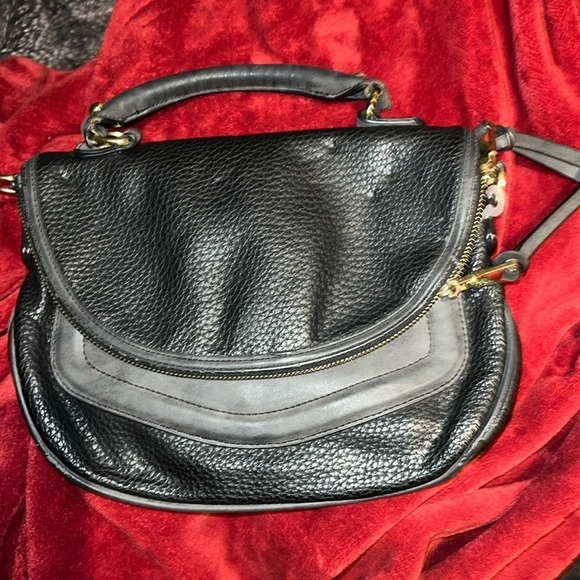 Steve Madden black grey faux  leather top handle fold over crossbody bag - Picture 1 of 14